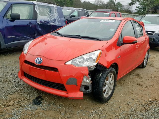 JTDKDTB35E1071802 - 2014 TOYOTA PRIUS C ORANGE photo 2