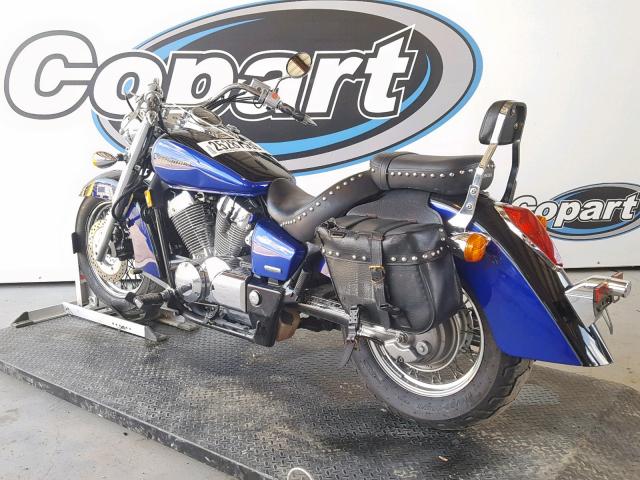 JH2RC50394K010646 - 2004 HONDA VT750 CA TWO TONE photo 3