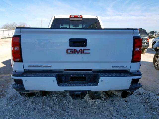 1GT42YE86GF119624 - 2016 GMC SIERRA K35 WHITE photo 10