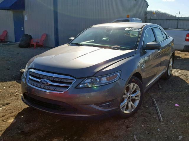 1FAHP2EW7BG160190 - 2011 FORD TAURUS SEL GRAY photo 2