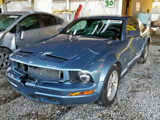 1ZVHT80N475236665 - 2007 FORD MUSTANG BLUE photo 2