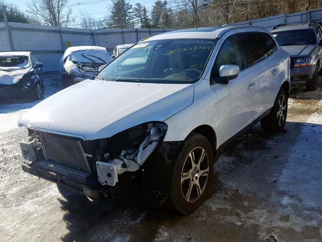 YV4902DZ5C2306483 - 2012 VOLVO XC60 T6 WHITE photo 2