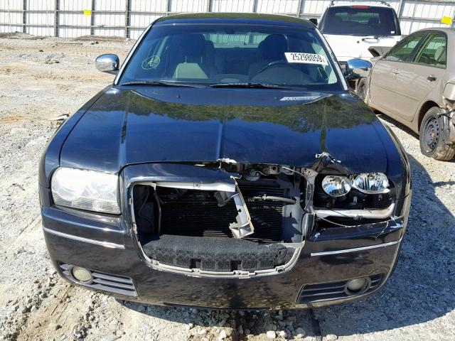 2C3KA53G66H127940 - 2006 CHRYSLER 300 TOURIN BLACK photo 10