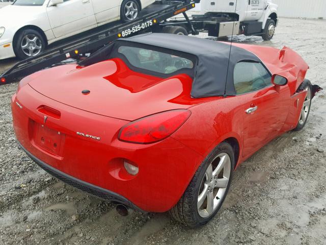 1G2MB35B57Y114342 - 2007 PONTIAC SOLSTICE RED photo 4