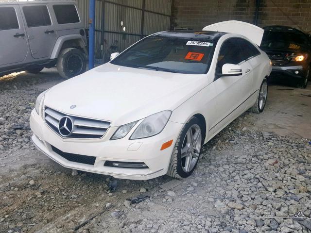 WDDKJ5KBXDF207828 - 2013 MERCEDES-BENZ E 350 WHITE photo 2