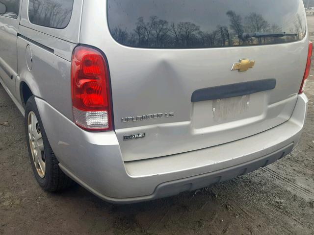 1GNDV23W18D105690 - 2008 CHEVROLET UPLANDER L Gümüş foto 9