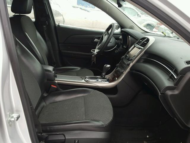 1G11D5SRXDF147701 - 2013 CHEVROLET MALIBU 1LT ვერცხლისფერი ფოტო 5