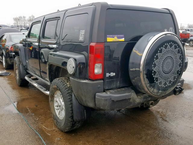 5GTDN136068232061 - 2006 HUMMER H3 BLACK photo 3