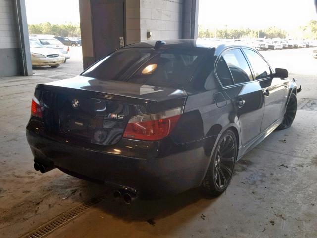 WBSNB93586B581426 - 2006 BMW M5 BLACK photo 4