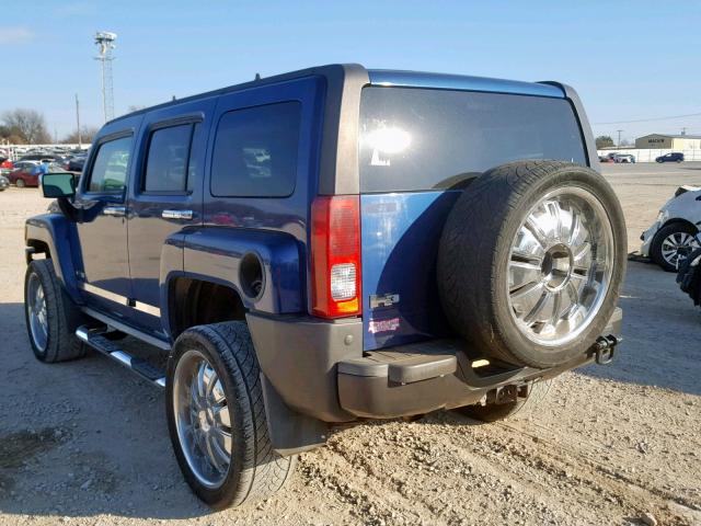 5GTDN136X68134624 - 2006 HUMMER H3 BLUE photo 3