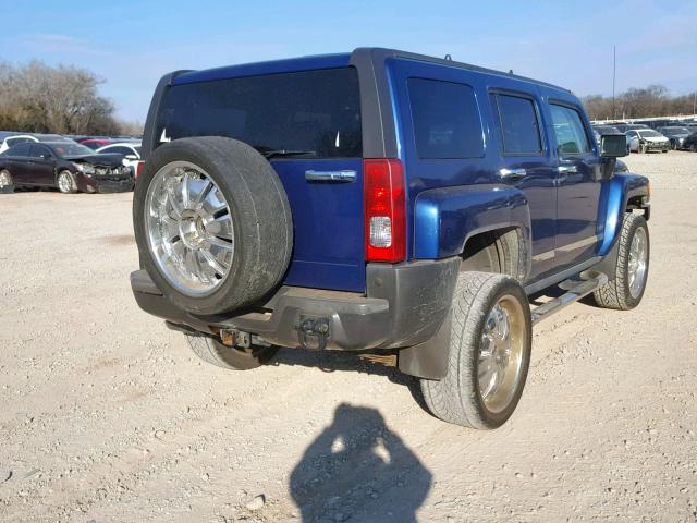 5GTDN136X68134624 - 2006 HUMMER H3 BLUE photo 4