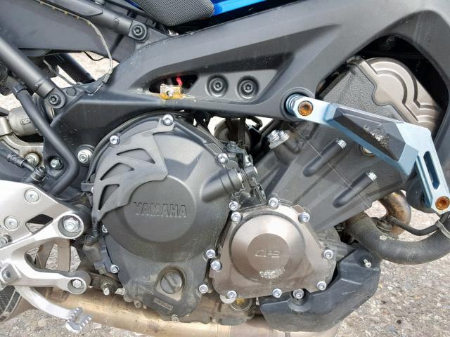 JYARN33E3GA008904 - 2016 YAMAHA FZ09 BLUE photo 7