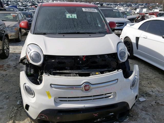 ZFBCFADH0GZ038175 - 2016 FIAT 500L TREKK WHITE photo 9