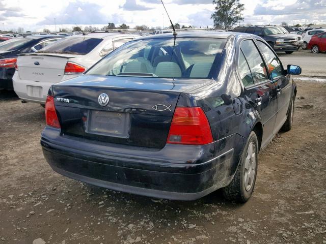 3VWSC29M0YM059461 - 2000 VOLKSWAGEN JETTA GLS BLACK photo 4