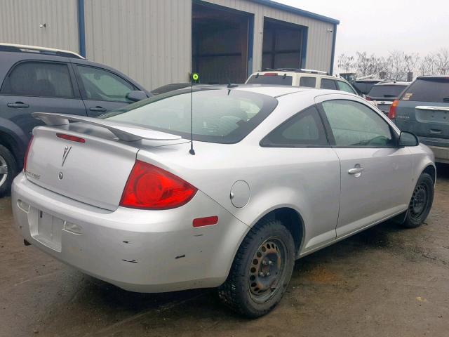 1G2AS18H997145075 - 2009 PONTIAC G5 SILVER photo 4