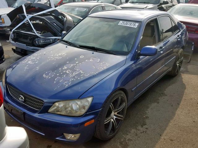 JTHBD192220038810 - 2002 LEXUS IS 300 BLUE photo 2