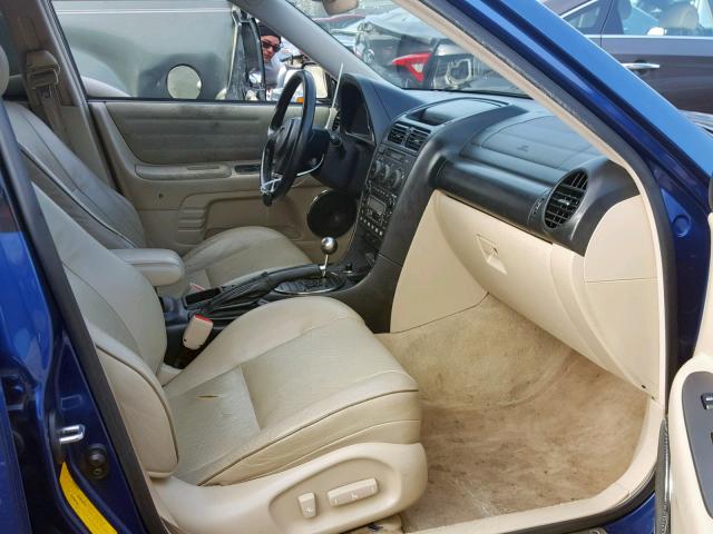 JTHBD192220038810 - 2002 LEXUS IS 300 BLUE photo 5