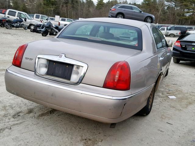 1LNHM82W71Y640289 - 2001 LINCOLN TOWN CAR S BEIGE photo 4