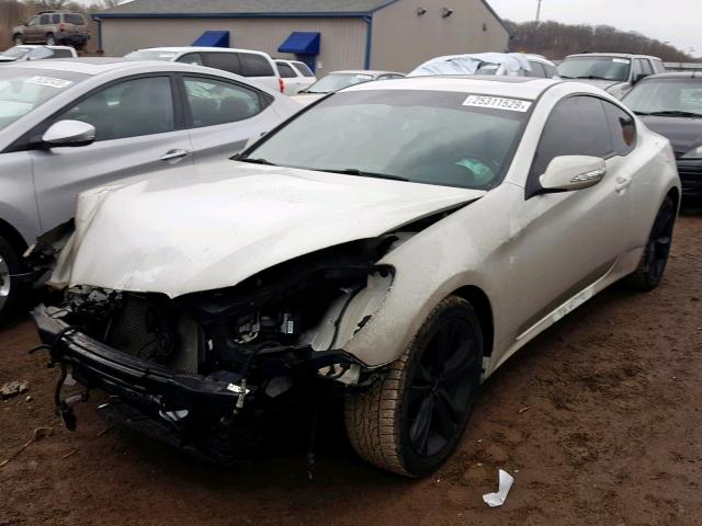 KMHHU6KH5BU064054 - 2011 HYUNDAI GENESIS CO WHITE photo 2