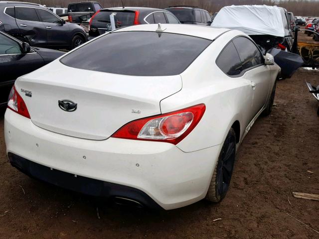 KMHHU6KH5BU064054 - 2011 HYUNDAI GENESIS CO WHITE photo 4