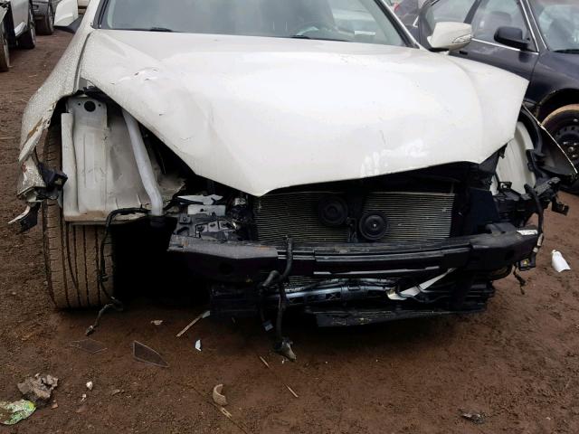 KMHHU6KH5BU064054 - 2011 HYUNDAI GENESIS CO WHITE photo 9