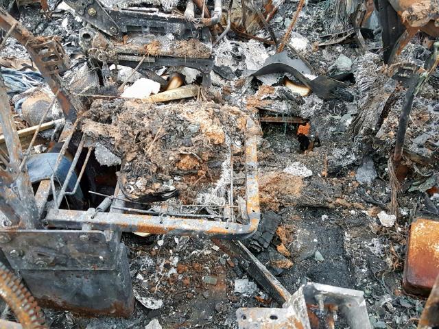 3C7WRVLG4GE129790 - 2016 RAM PROMASTER 白色 照片 5