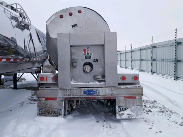 5WSAA43246N038102 - 2006 WALK TANKER SILVER photo 9