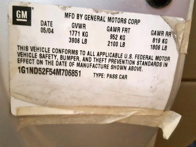 1G1ND52F54M706851 - 2004 CHEVROLET CLASSIC SILVER photo 10