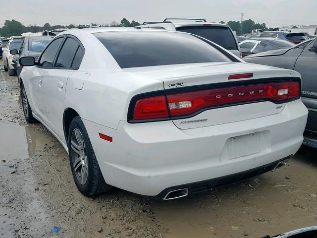 2C3CDXHG7EH325070 - 2014 DODGE CHARGER SX WHITE photo 3