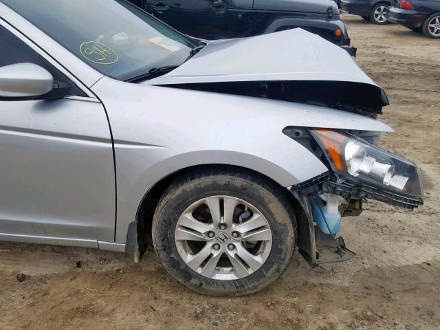 1HGCP26418A121707 - 2008 HONDA ACCORD LXP SILVER photo 9