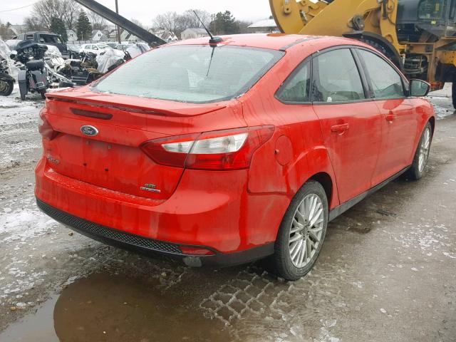 1FADP3F2XDL340242 - 2013 FORD FOCUS SE RED photo 4