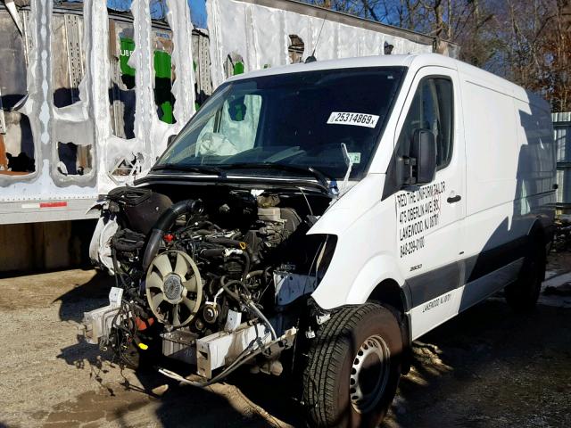 WD3PE7DC6F5945862 - 2015 MERCEDES-BENZ SPRINTER 2 WHITE photo 2