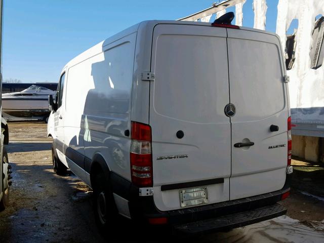 WD3PE7DC6F5945862 - 2015 MERCEDES-BENZ SPRINTER 2 WHITE photo 3