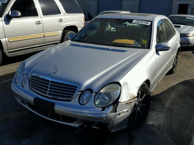 WDBUF65J65A691457 - 2005 MERCEDES-BENZ E 320 SILVER photo 2