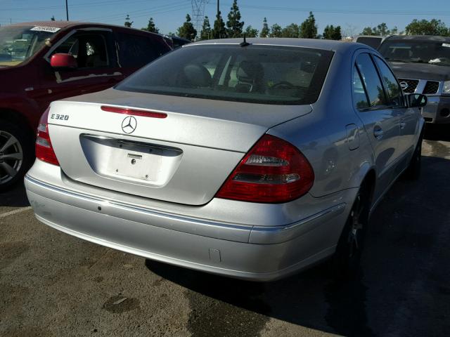 WDBUF65J65A691457 - 2005 MERCEDES-BENZ E 320 SILVER photo 4