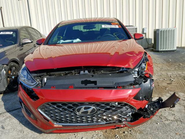 5NPE34AF8JH698112 - 2018 HYUNDAI SONATA SPO RED photo 9