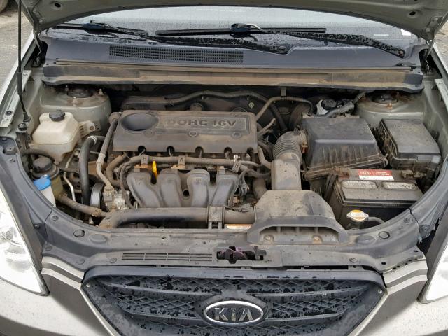 KNAFG528097240186 - 2009 KIA RONDO BASE BEIGE photo 7