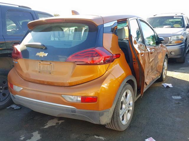 1G1FW6S03H4176854 - 2017 CHEVROLET BOLT EV LT ORANGE photo 4