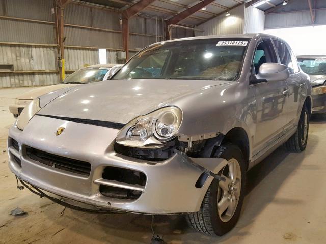 WP1AB29P64LA64542 - 2004 PORSCHE CAYENNE S SILVER photo 2