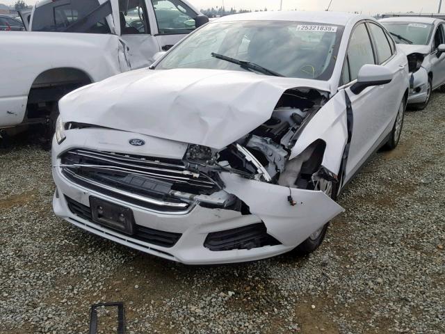 3FA6P0G74DR345360 - 2013 FORD FUSION S WHITE photo 2