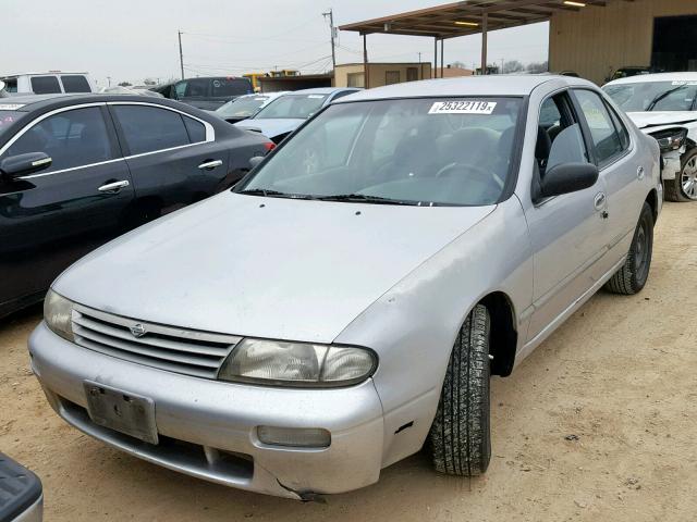 1N4BU31D7VC177642 - 1997 NISSAN ALTIMA XE SILVER photo 2