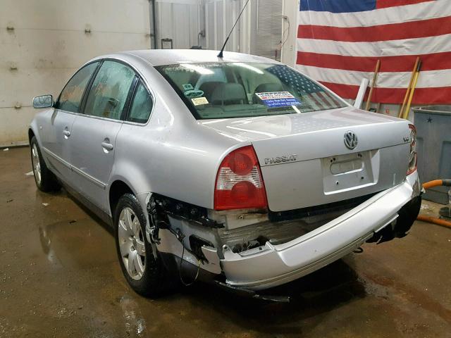 WVWRH63B63P199714 - 2003 VOLKSWAGEN PASSAT GLX 银色 照片 3