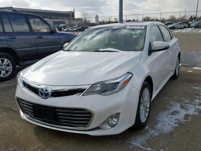 4T1BD1EB4DU009081 - 2013 TOYOTA AVALON HYB WHITE photo 2