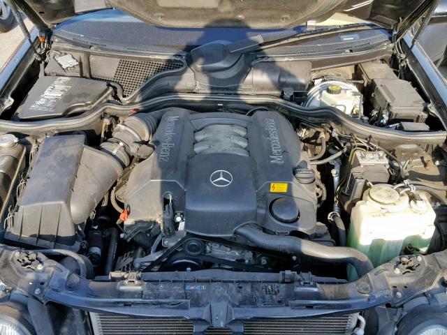 WDBJF65JX2B470405 - 2002 MERCEDES-BENZ E 320 BLACK photo 7