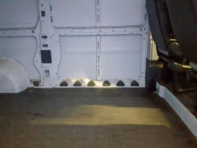 3C6TRVAG9HE552697 - 2017 RAM PROMASTER 白色 照片 6