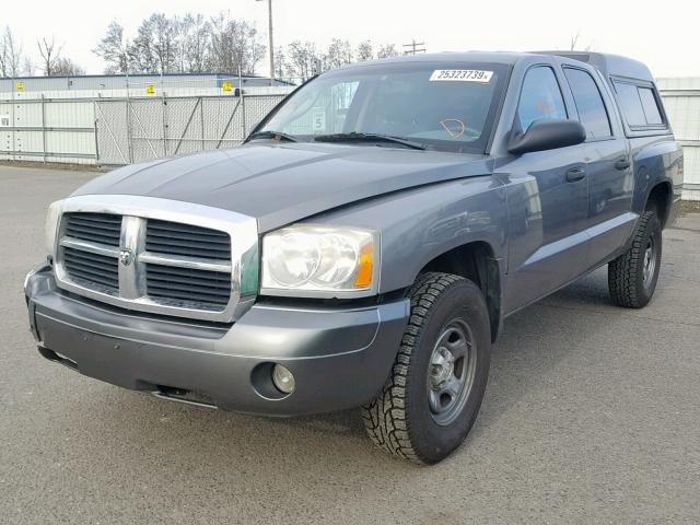 1D7HW28K46S637060 - 2006 DODGE DAKOTA QUA GRAY photo 2