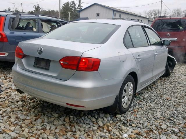 3VW2K7AJ2CM360453 - 2012 VOLKSWAGEN JETTA BASE SILVER photo 4