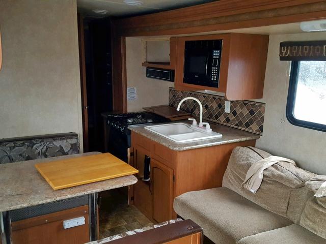 4X4TSMD24DT107948 - 2013 SALM FOREST RIV WHITE photo 9