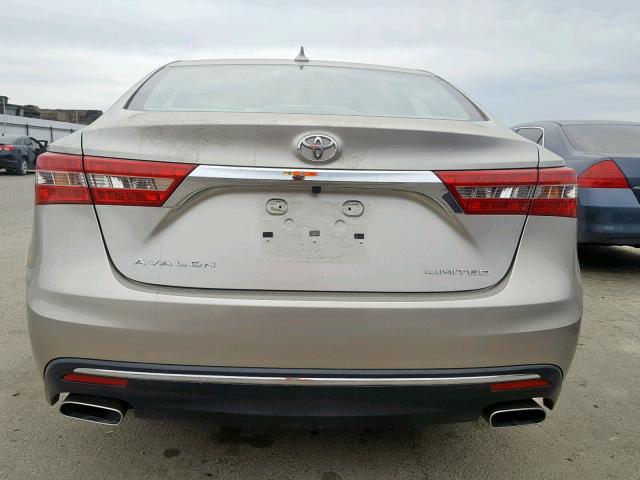 4T1BK1EB2HU243683 - 2017 TOYOTA AVALON XLE GOLD photo 9