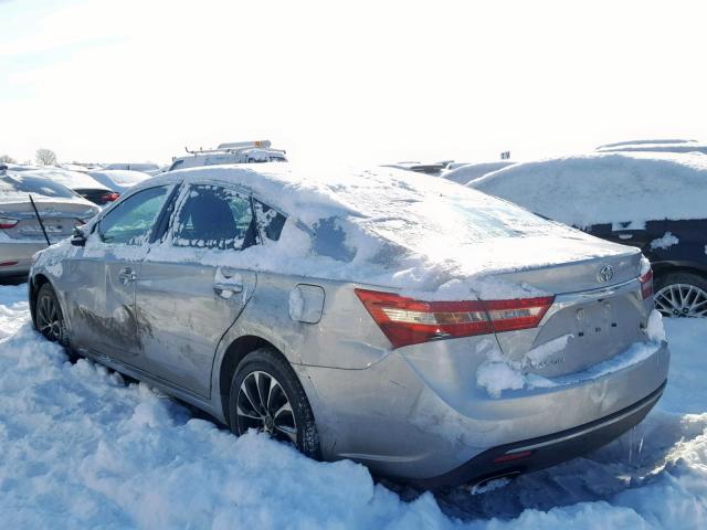 4T1BK1EB7JU285823 - 2018 TOYOTA AVALON XLE SILVER photo 3